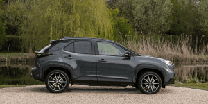 de Yaris Cross bij Bennie Wilmink